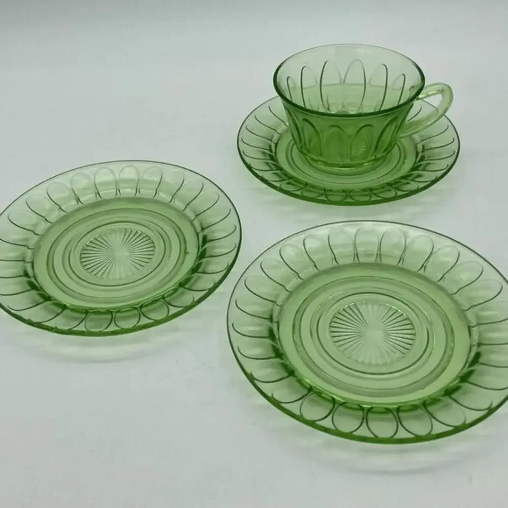 VTG Bartlett Collins Twitch Green Uranium Glass Cups Saucers Lot 10